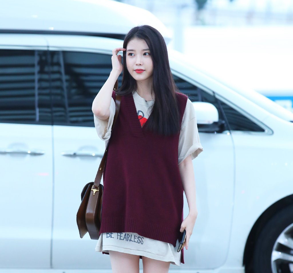 被誉为韩国国民妹妹,被韩国网友称为国民妹妹