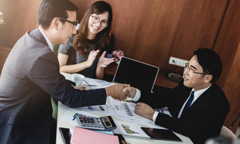 泰国tr签证跟stv签证区别,泰国精英签证和养老签证