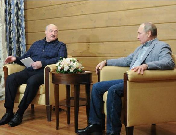 白俄罗斯和俄罗斯联军反击乌克兰,波白边境危机和北约东扩