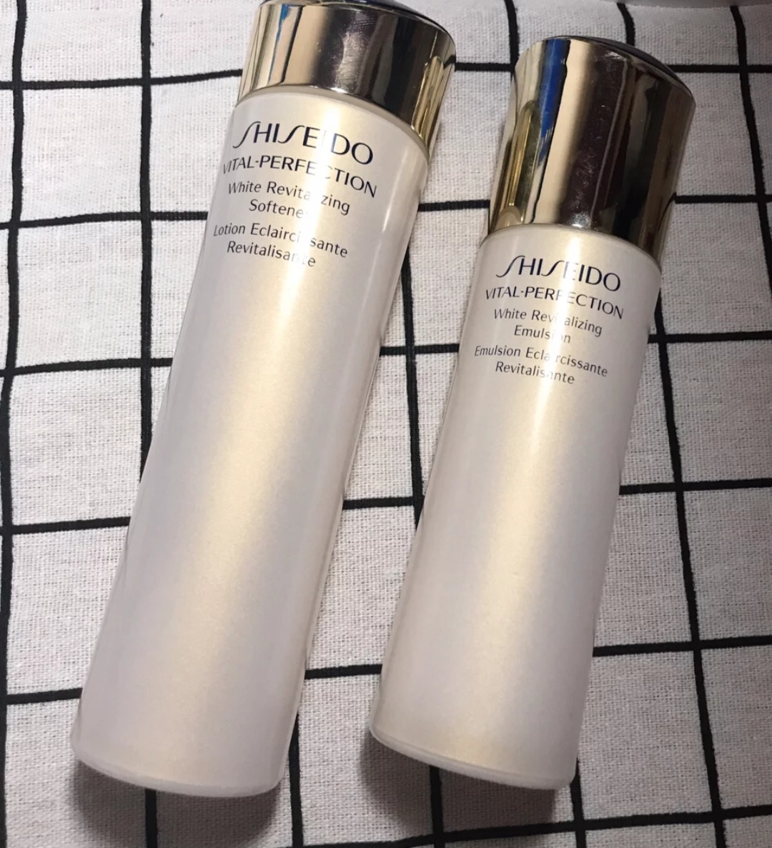 日本好用的水乳都有哪些？黛珂性价比高，神仙水并不是徒有其名！