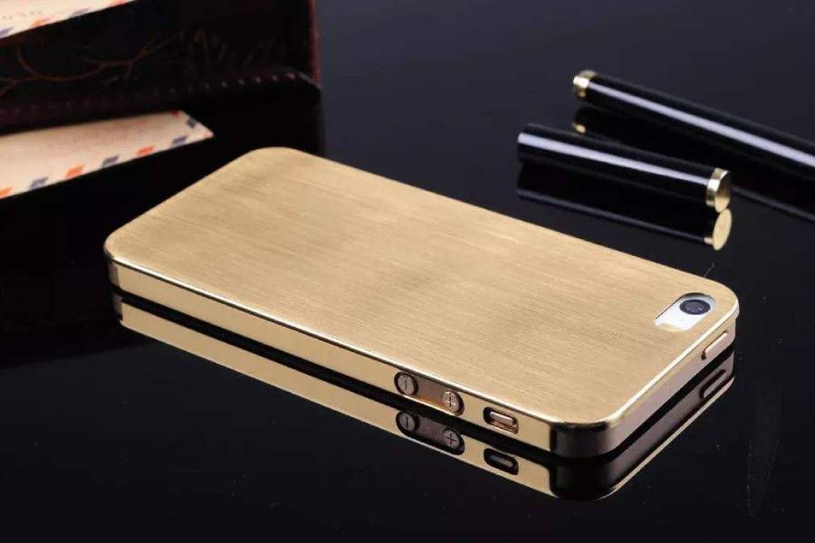 手机壳怎么保养不脏,金属上的污垢怎么清理