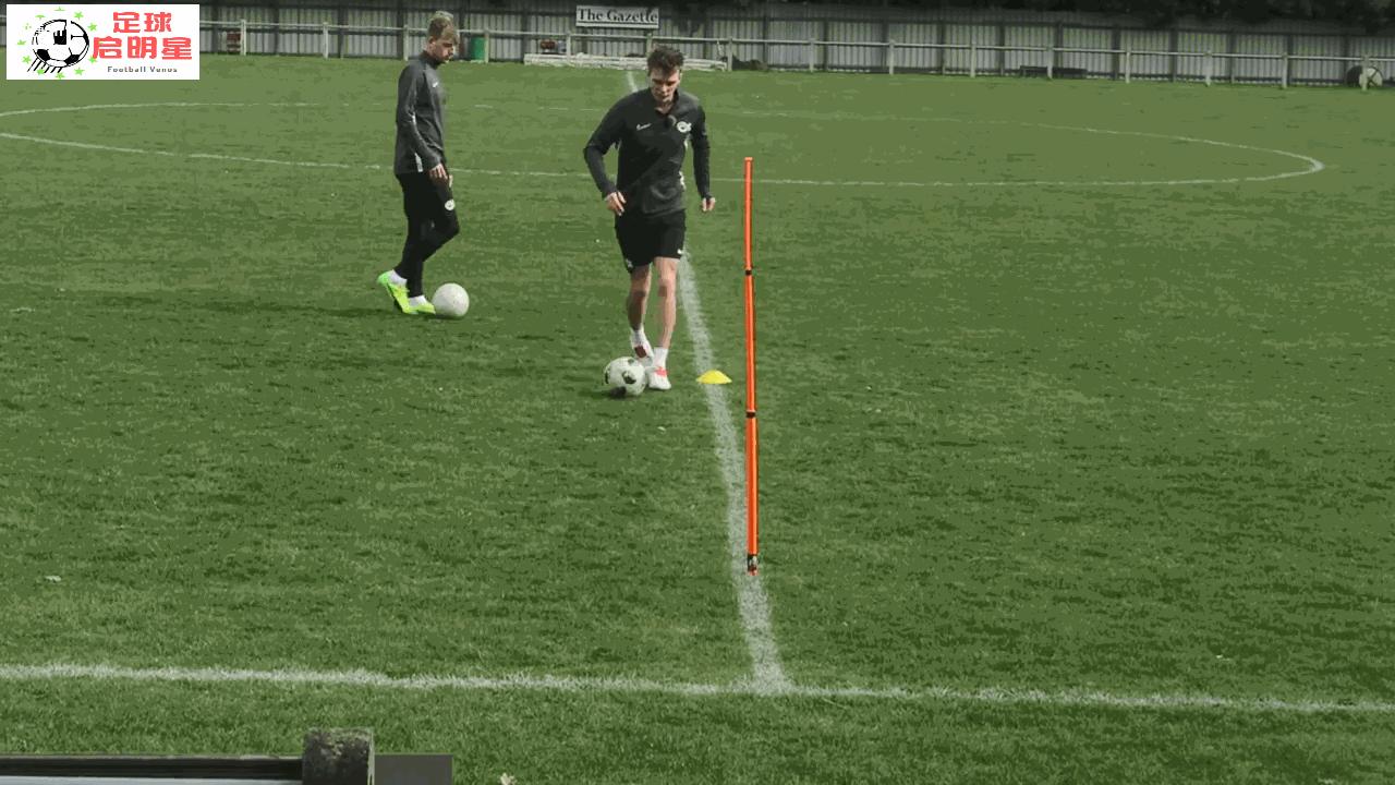 【过人】吐血推荐！比赛中10个非常有效的过人动作