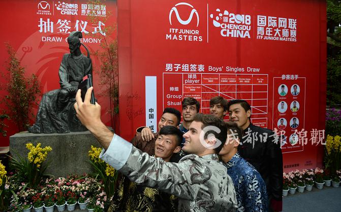 “成都日报·熊猫锐体育”上线啦！点“燃”你的“运动心”