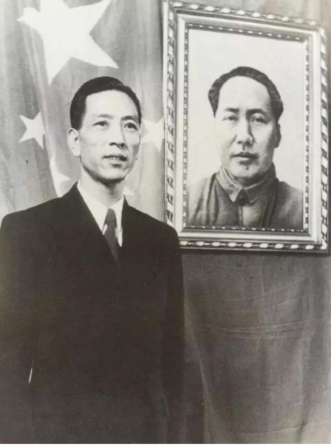 *飚耿**和赵兰香，睡在窑洞之中的战士夫妇，新中国的外交明星