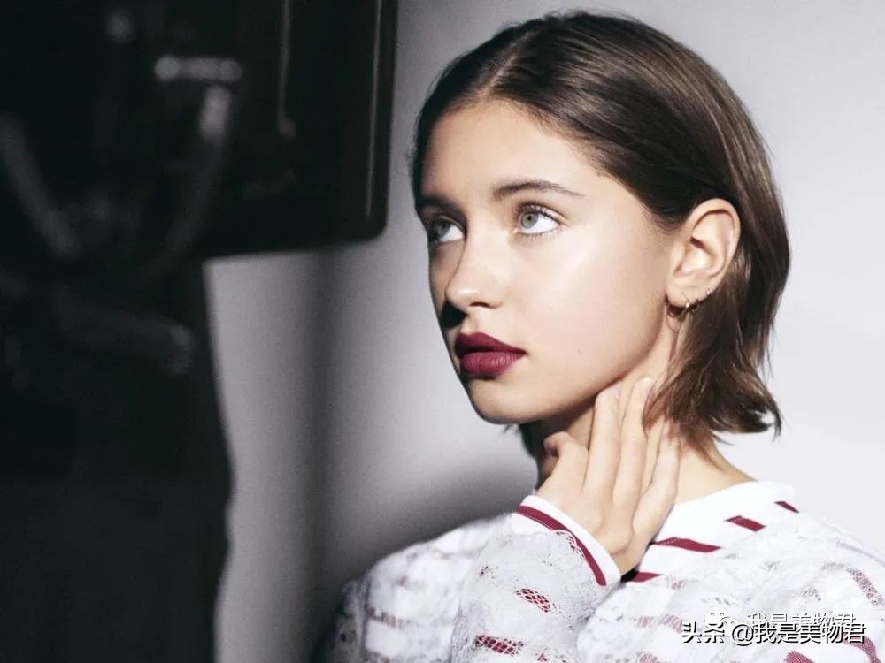 巴宝莉潮流服装,巴宝莉引领欧洲x型服装廓形潮流