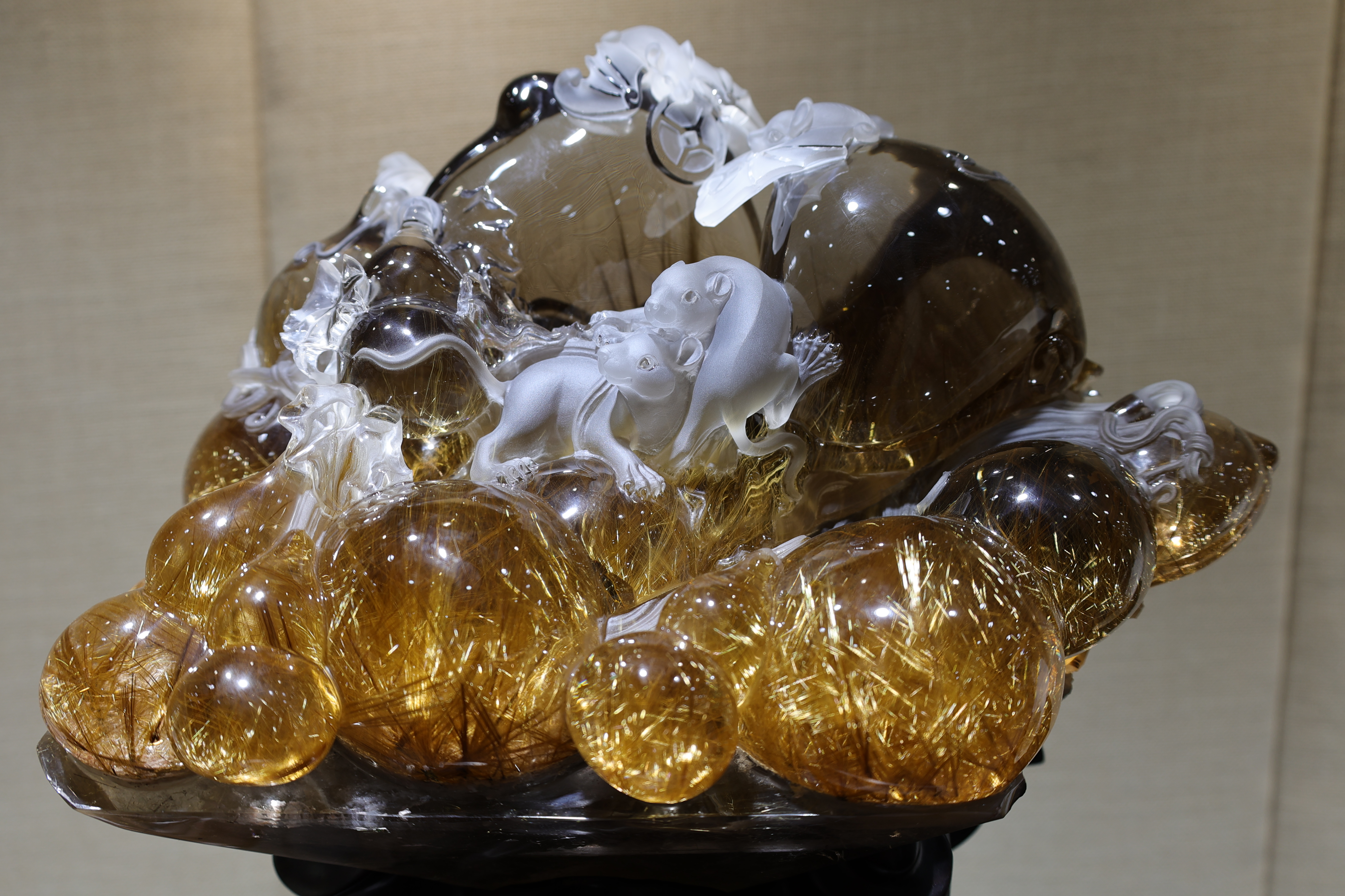 让我震撼的照片,最新高清水晶照片