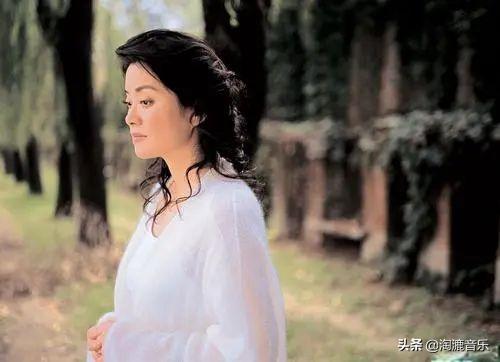 毛阿敏被谁捧红,毛阿敏现在的故事