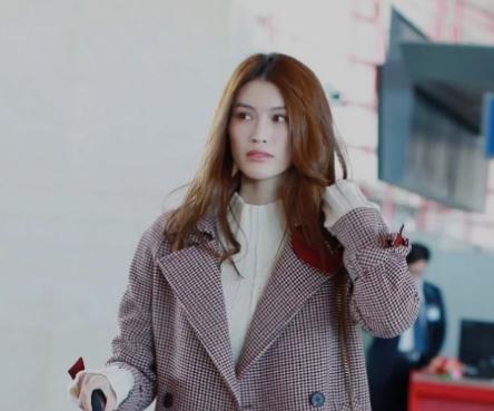 黄黑皮染什么发色显白高级洋气,显白发色黄黑皮推荐