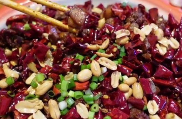 李维嘉开的饭店,李维嘉海口开店