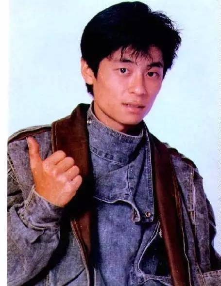 王杰当年嗓子哑了是什么原因,王杰嗓子坏了真实原因