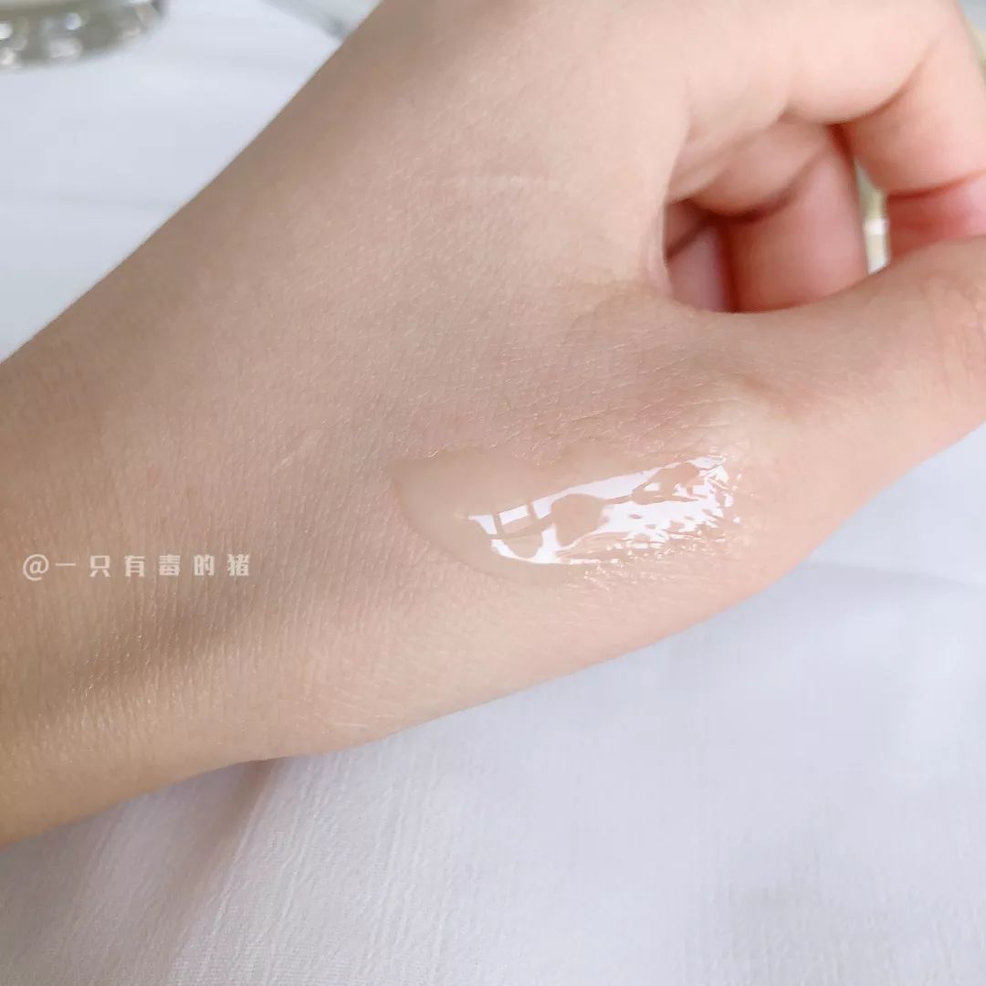 空管的润唇膏,空管的唇膏