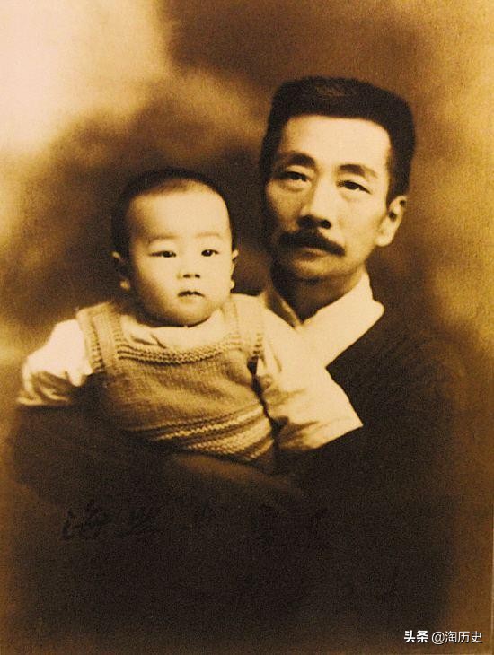 当斗士鲁迅成为奶爸,会怎样对待孩子?不逊于当今的“晒娃狂魔”