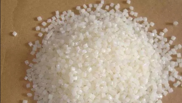 带眼镜槽的摩托头盔推荐,骑摩托戴眼镜选什么头盔