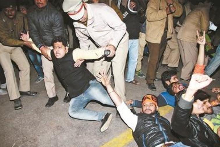 印度：为何沦为“强奸大国”？