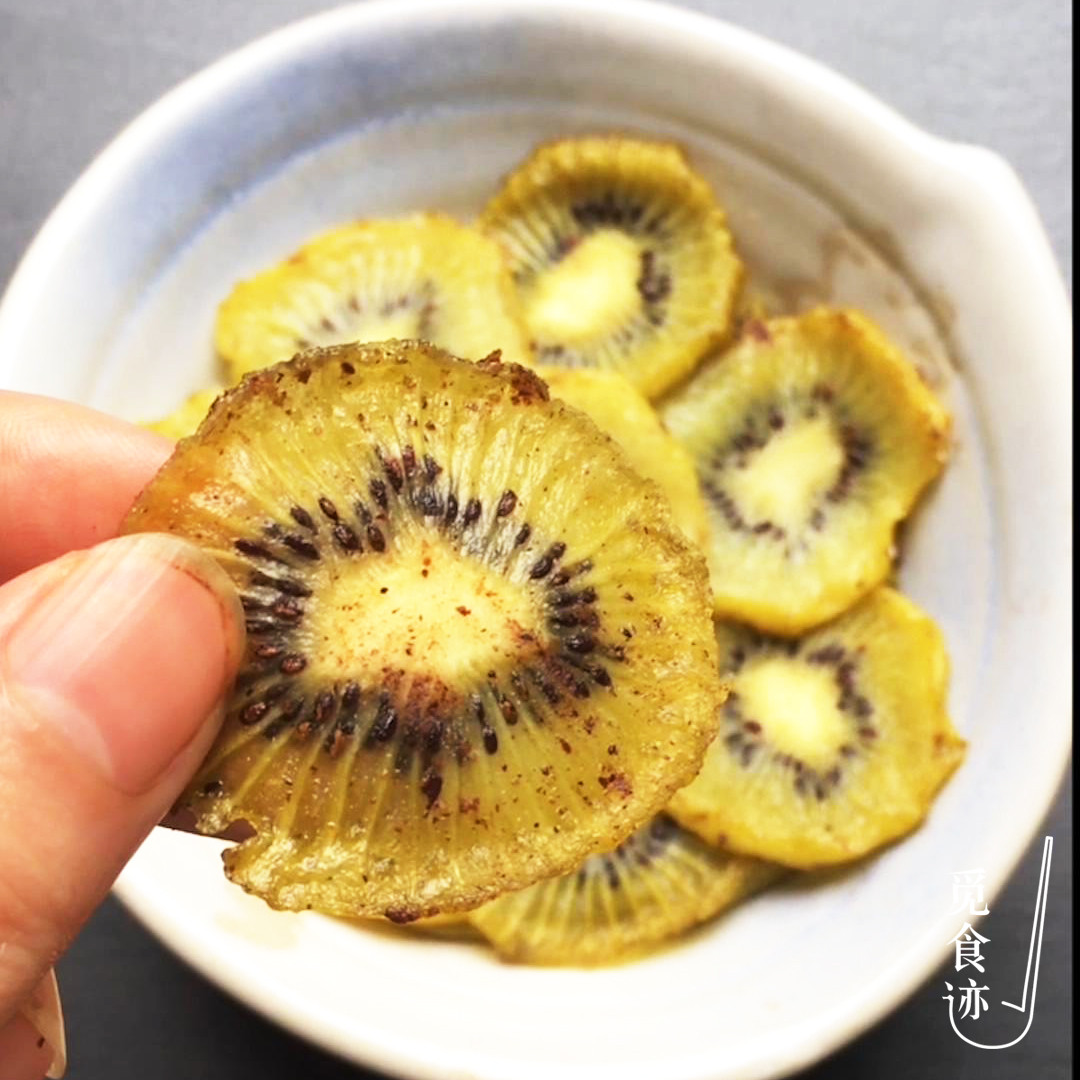 烤箱自制水果干,播放做水果干的教程