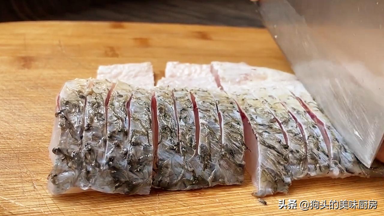 教你草鱼新吃法不蒸不炸不红烧,草鱼不油炸怎么做才好吃视频