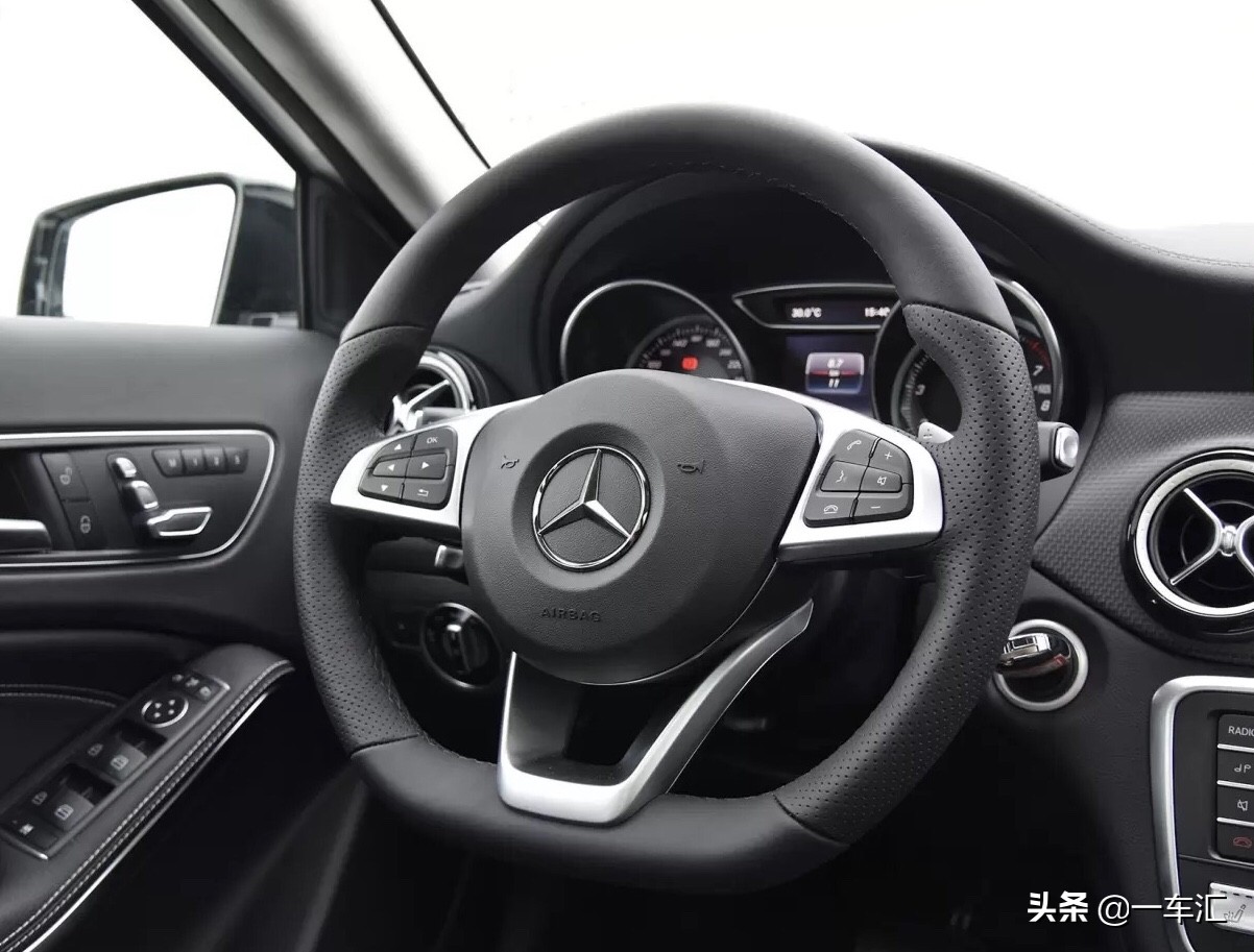 奔驰gla和宝马x2奥迪q2哪个好,奔驰gla200奥迪q3宝马x2