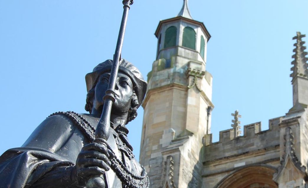 英国伊顿公学在哪里,英国九大公学笔试如何准备