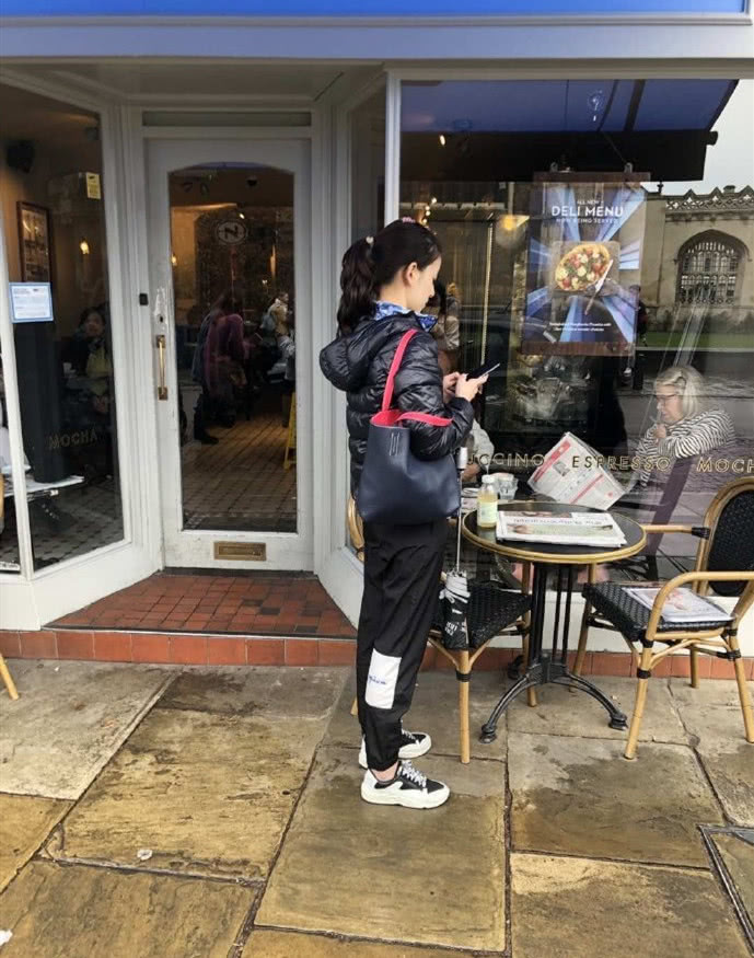 章泽天清纯不漂亮,章泽天无刘海素颜