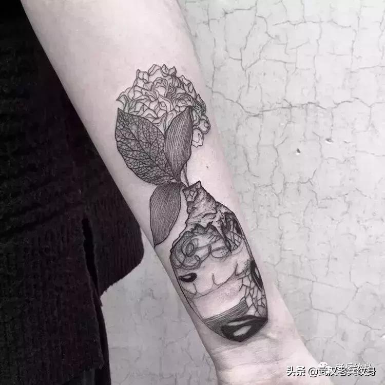 纹身为什么会发炎化脓越来越痒,纹身发炎化脓了要怎么处理