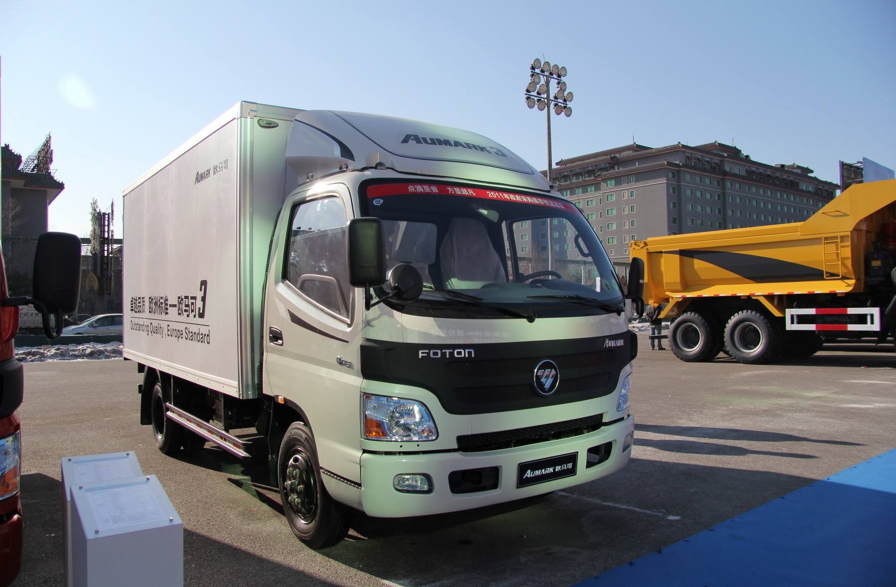 福田轻卡和江铃轻卡哪个好,跃进轻卡对比江淮轻卡