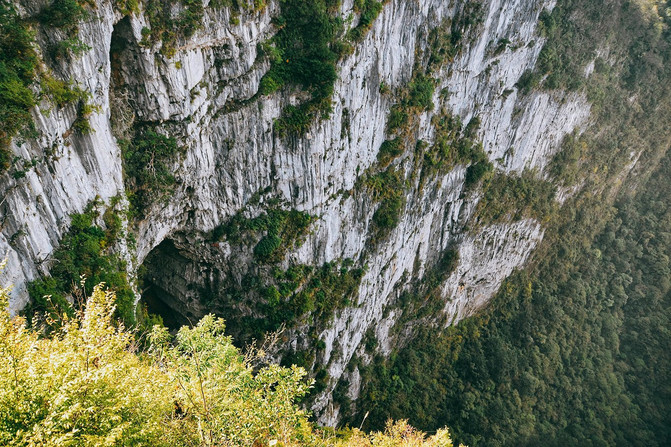 观天坑，游溶洞，桂西北最名不见经传的冷门旅行目的地——乐业