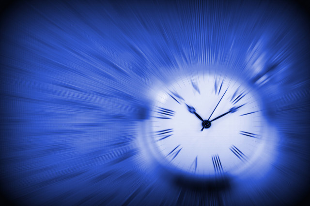 为什么做梦会梦到认知以外的东西,为什么做梦有知觉