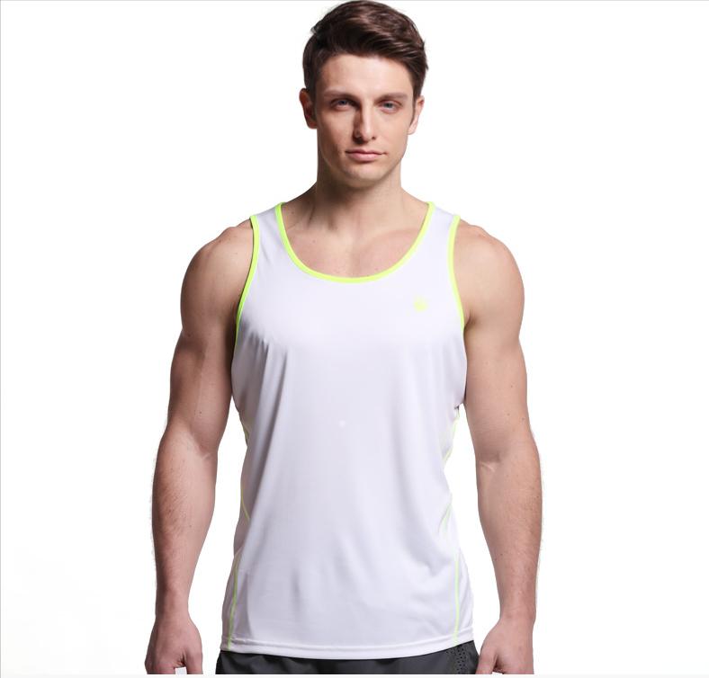 打篮球穿半袖还是背心,推荐适合打篮球背心
