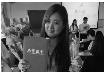 辽宁90后女孩远离城市回农村,29岁女硕士回家教书