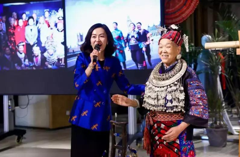 依文老总夏华现状,依文集团夏华照片