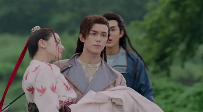 赵姐留给热巴团队写艳压通稿的时间不多了