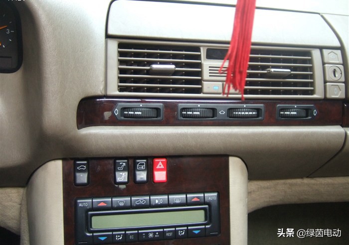 s320虎头奔40万公里还值得购买吗,98年代末虎头奔s320新手适合买吗