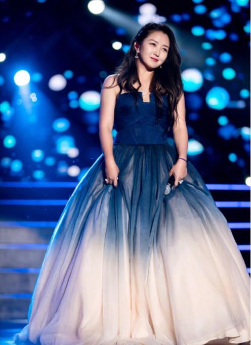 大型尴尬！一件山寨货四连撞，明星工作室都不通网吗？