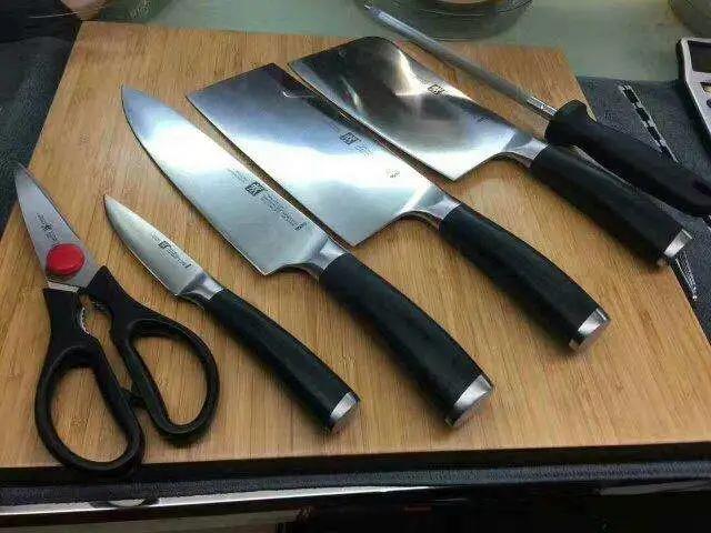 厨刀什么刀最好,厨刀单刃刀和双刃刀哪个好用