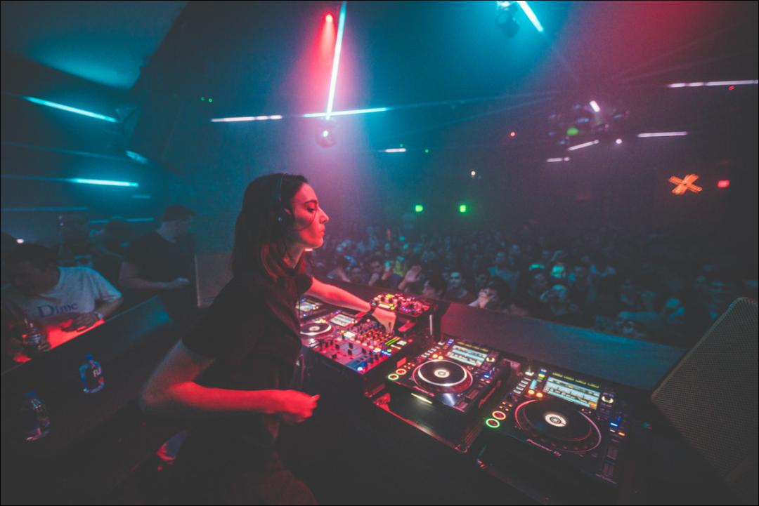 夜店越大越好？只装300人的小酒吧也能进全球百大