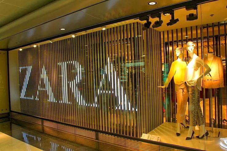 为什么喜欢在zara买衣服,为什么喜欢zara衣服