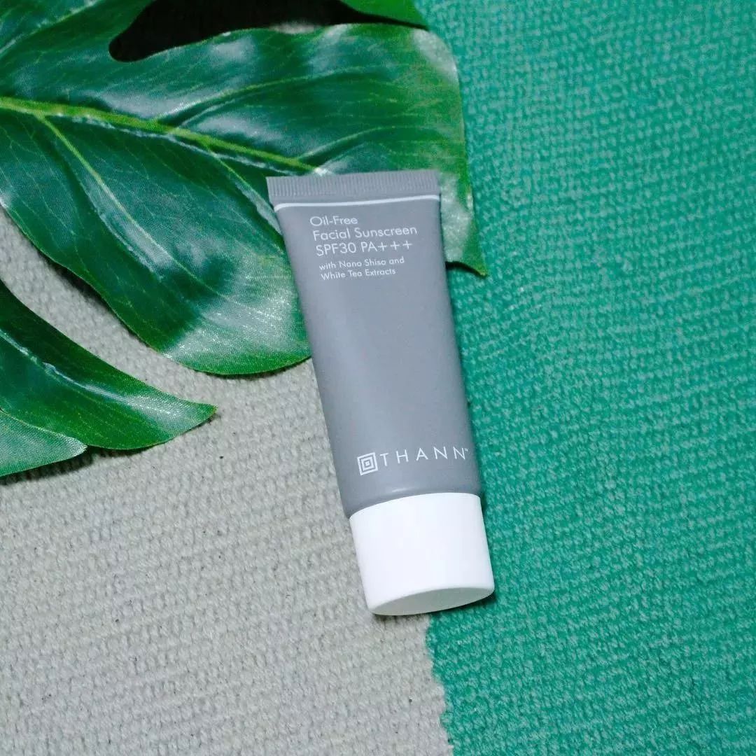 泰国购物必买眼影推荐哪款,泰国必买品牌饰品