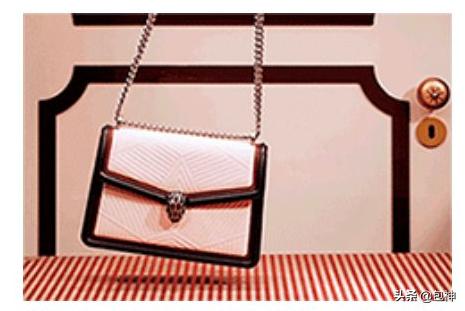 宝格丽bvlgari女士蛇头单肩斜挎包,包神鉴定