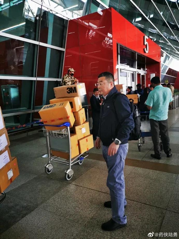 中国药神路勇近况,药神陆勇与他的3000个口罩