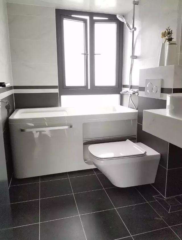 壁挂马桶是鸡肋好看不实用,壁挂马桶后悔了吗