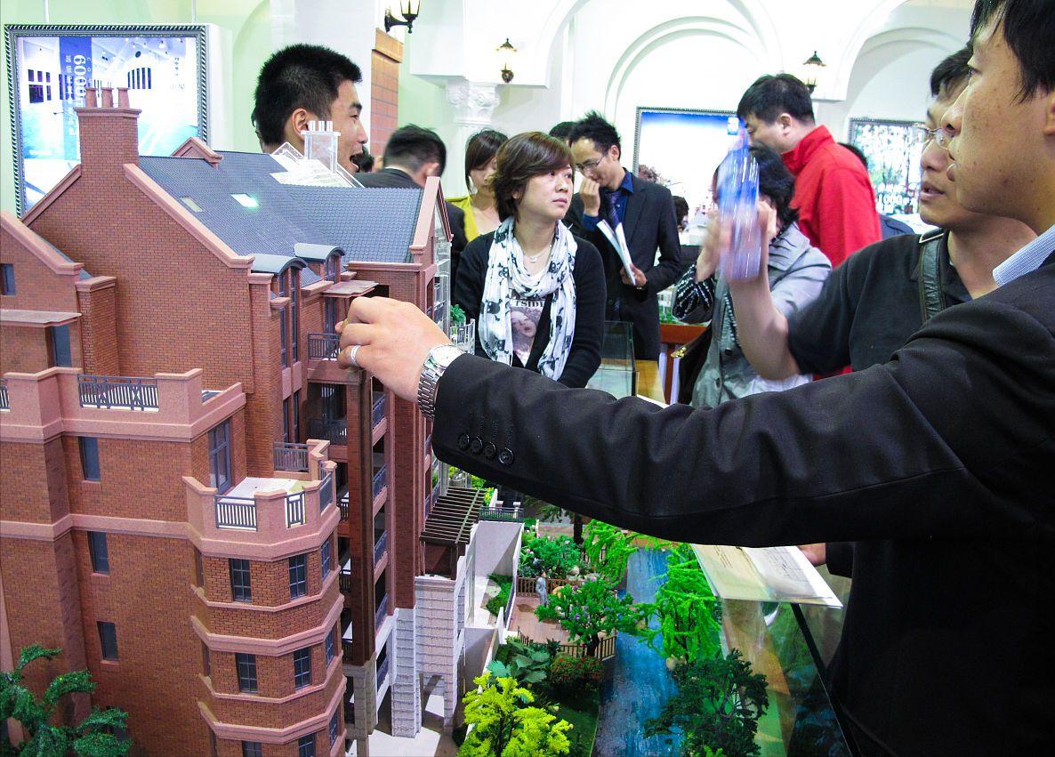 高层住宅多少层以上着火没法救了,一场大火之后还剩下什么