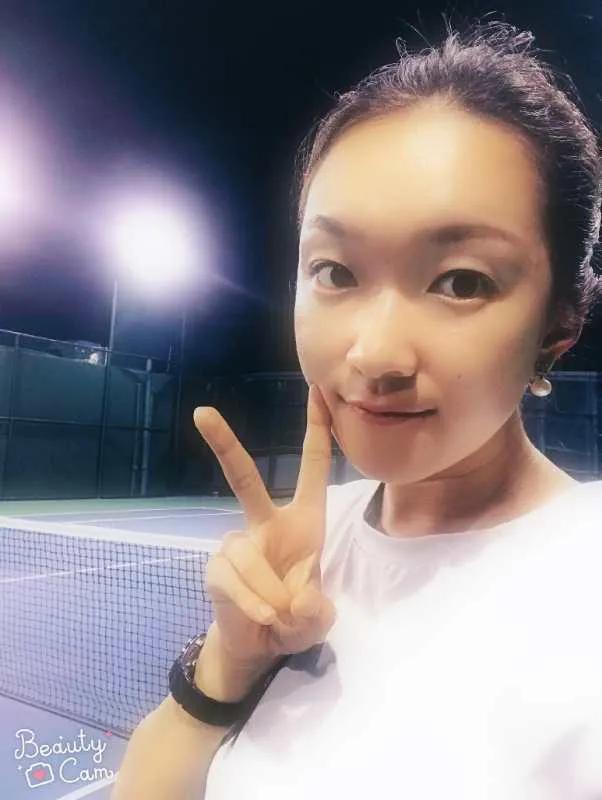 朗坤内部网球场,福利大放送活动方案