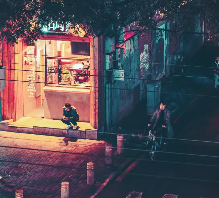 老北京胡同里探秘,探访老北京胡同有意外发现