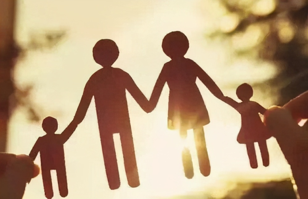 宝妈特别讨厌宝宝哭闹,宝妈们如何和大宝相处