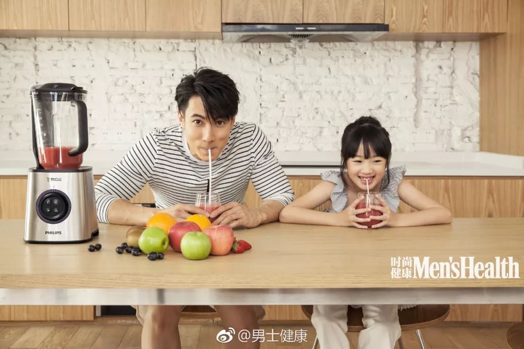 周杰伦自己拍的视频,周杰伦婴儿照