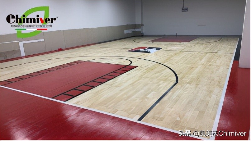 篮球馆地板翻新打磨公司,篮球馆木地板翻新施工队