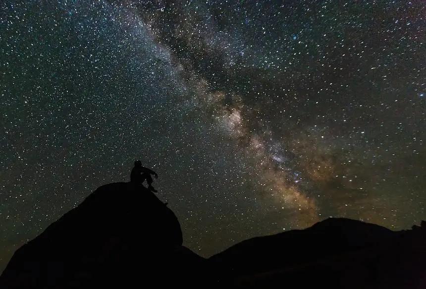 恬静乡村，摇滚乐调，古城烟雨……这里有你不知道的多面英伦
