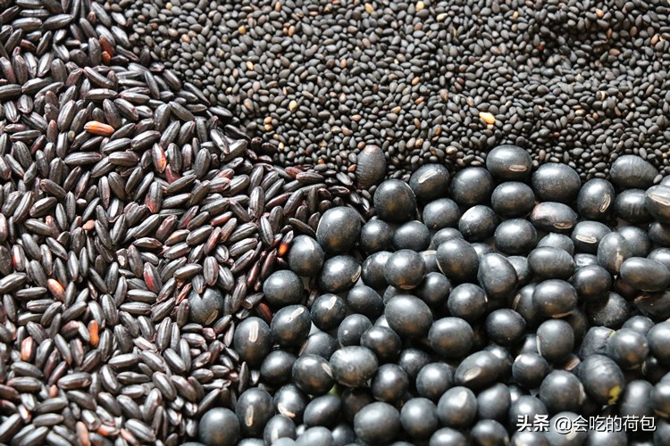 没事多吃黑豆教你一个营养做法,夏天买的黑豆怎么做好吃