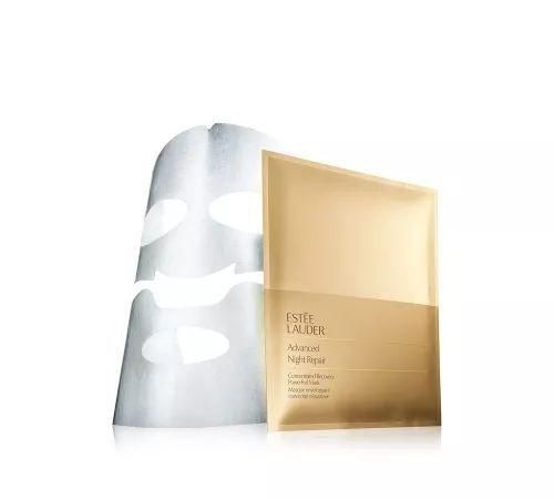 冬天需要一款超强补水面膜,一年四季都在做补水的女人