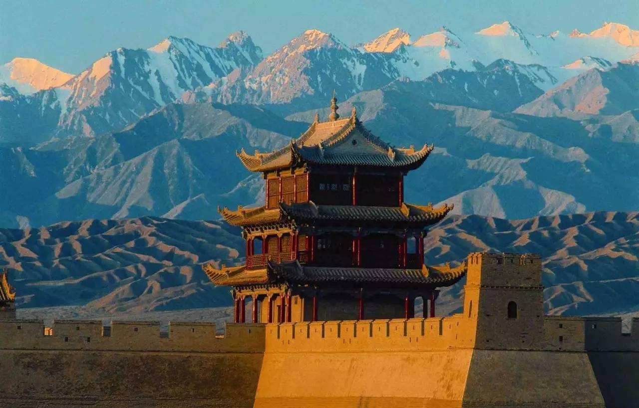 王之涣登鹳雀楼凉州词,边塞诗派代表诗人王之涣及其诗作